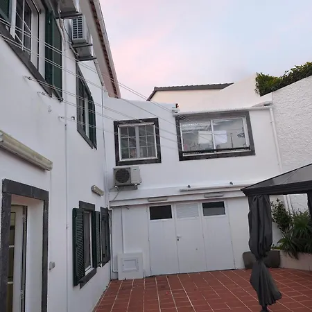 Gorgeous House בית אירוח *