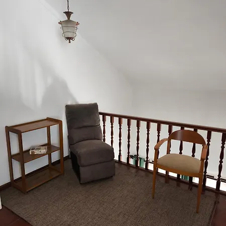 בית אירוח Gorgeous House